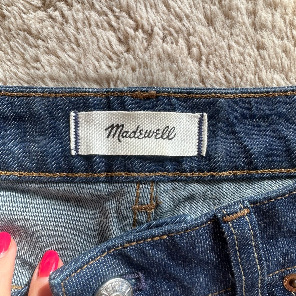 Madewell Curvy Relaxed Bootcut Jeans - Picture 3 of 4